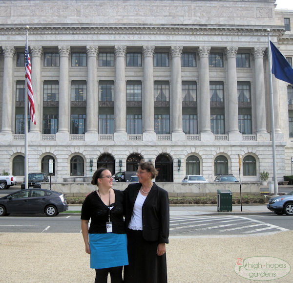 mother and daughter at USDA